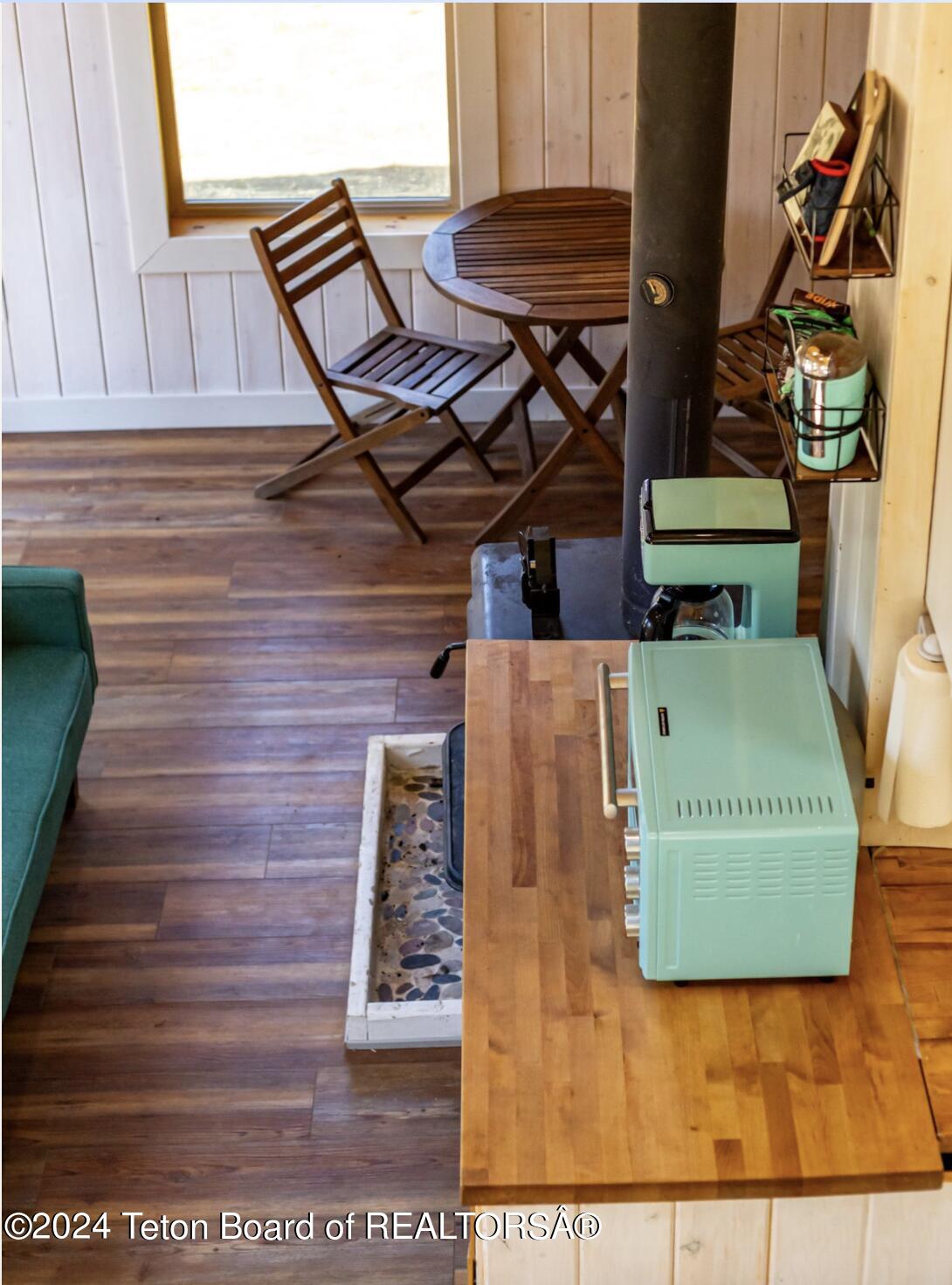 8 Meeks Road Dubois, WY 82513 - Photo 20 of 48 8 Meeks Rd.