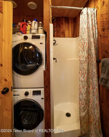 $249,000 | 8 Meeks Road, Dubois, WY 82513