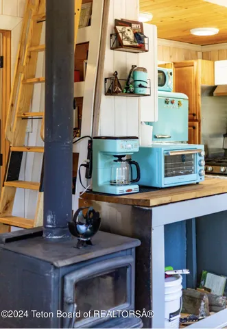 $249,000 | 8 Meeks Road, Dubois, WY 82513