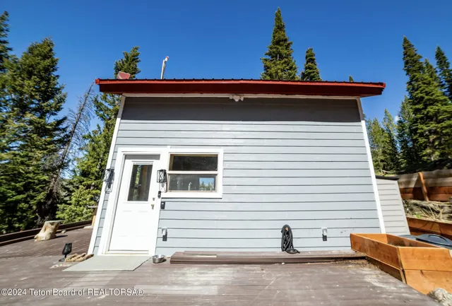 $249,000 | 8 Meeks Road, Dubois, WY 82513