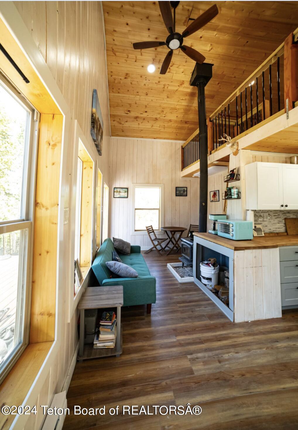 8 Meeks Road Dubois, WY 82513 - Photo 7 of 48 8 Meeks Rd.