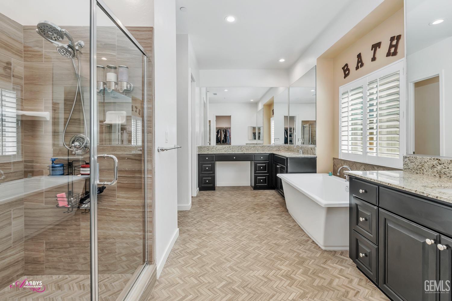 Undisclosed Address Bakersfield, CA 93314 - Photo 21 of 61