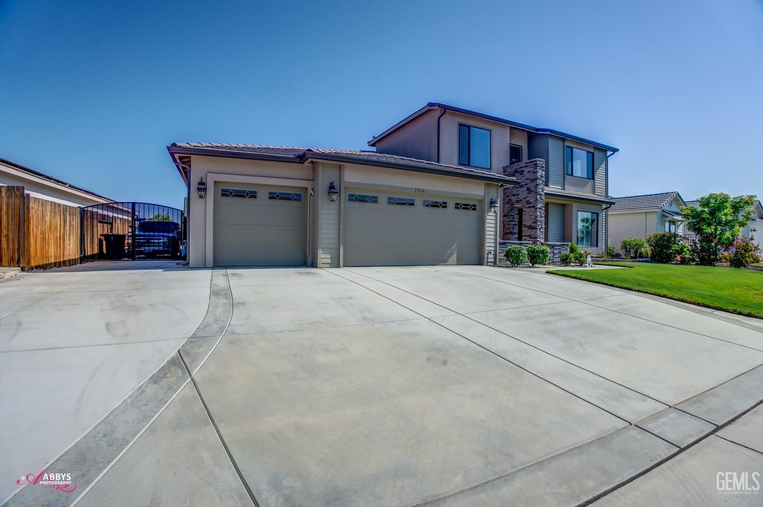 Undisclosed Address Bakersfield, CA 93314 - Photo 52 of 61