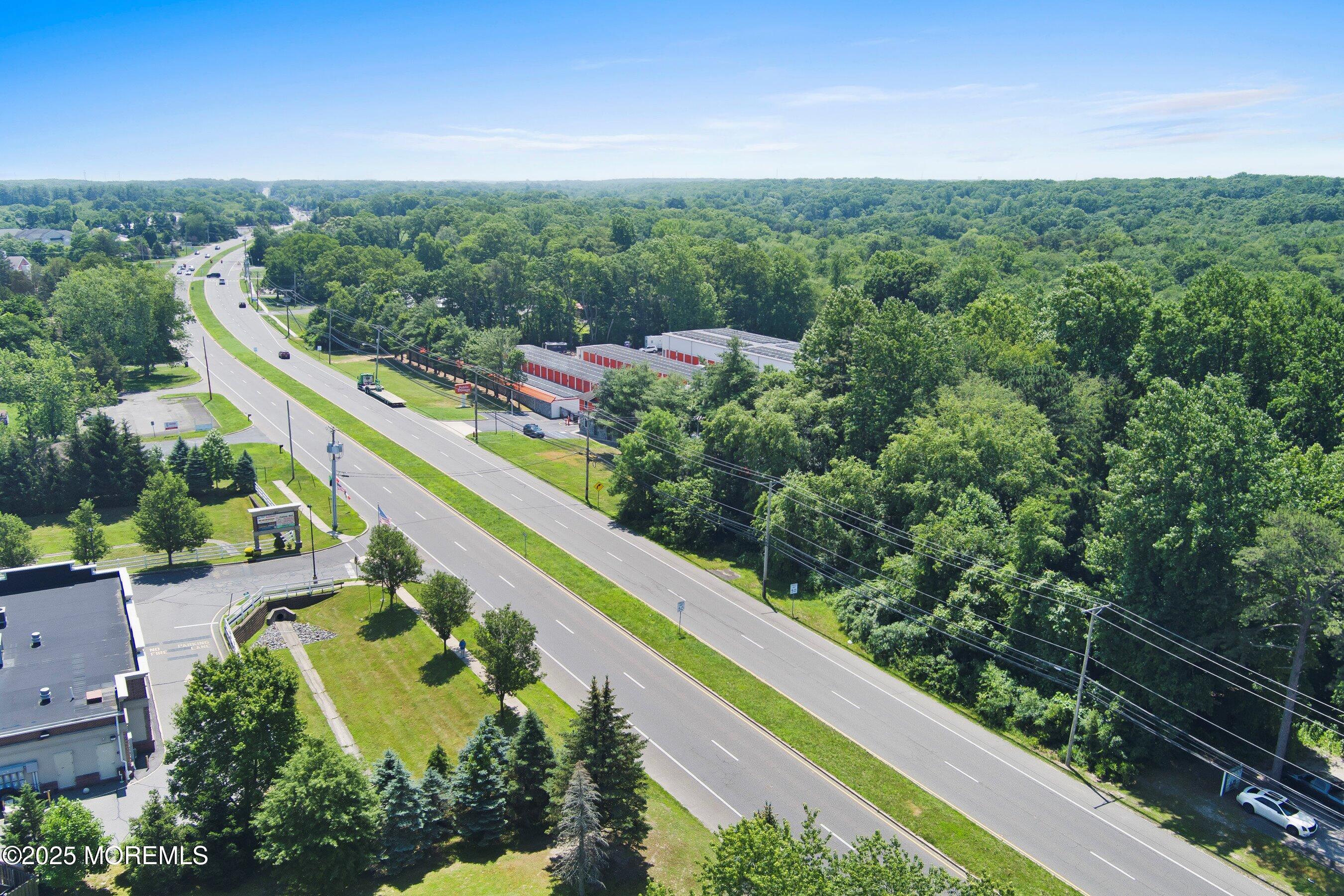 185 North County Line Road Jackson, NJ 08527 - Photo 19 of 22 a view of a garden with plants