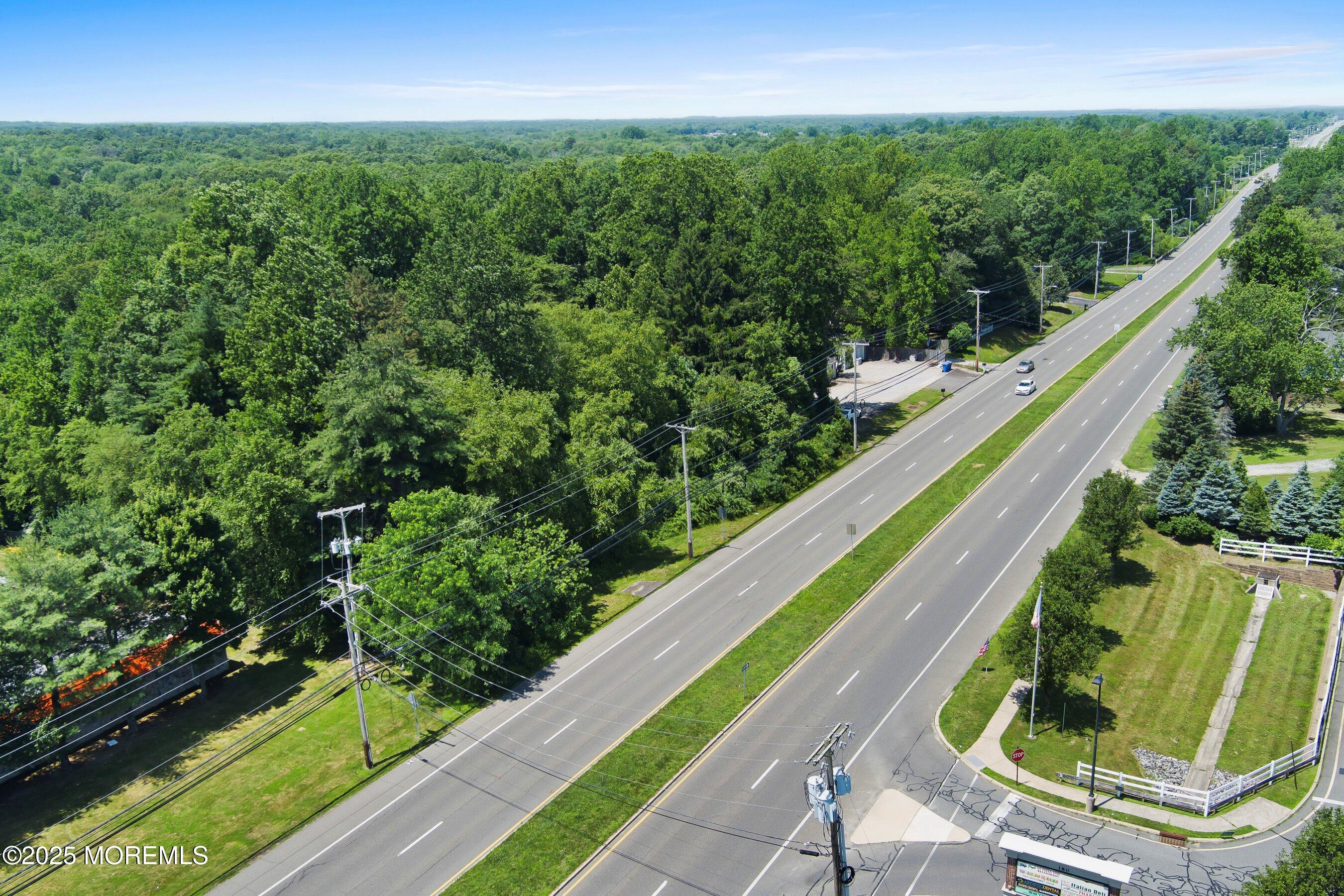 185 North County Line Road Jackson, NJ 08527 - Photo 20 of 22 a view of a yard with plants