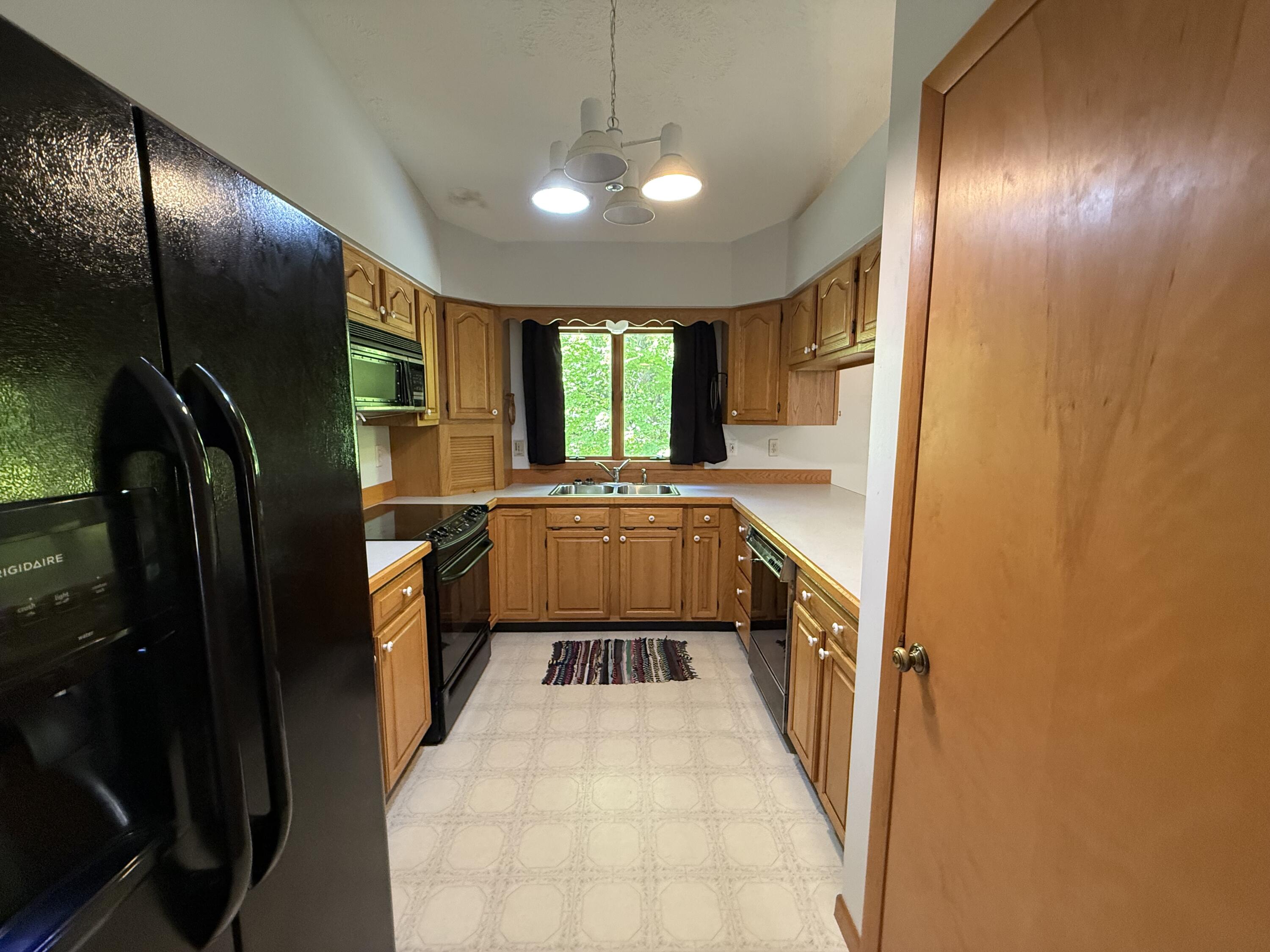 7412 Forest Lodge Road Traverse City, MI 49685 - Photo 31 of 49 IMG_4532