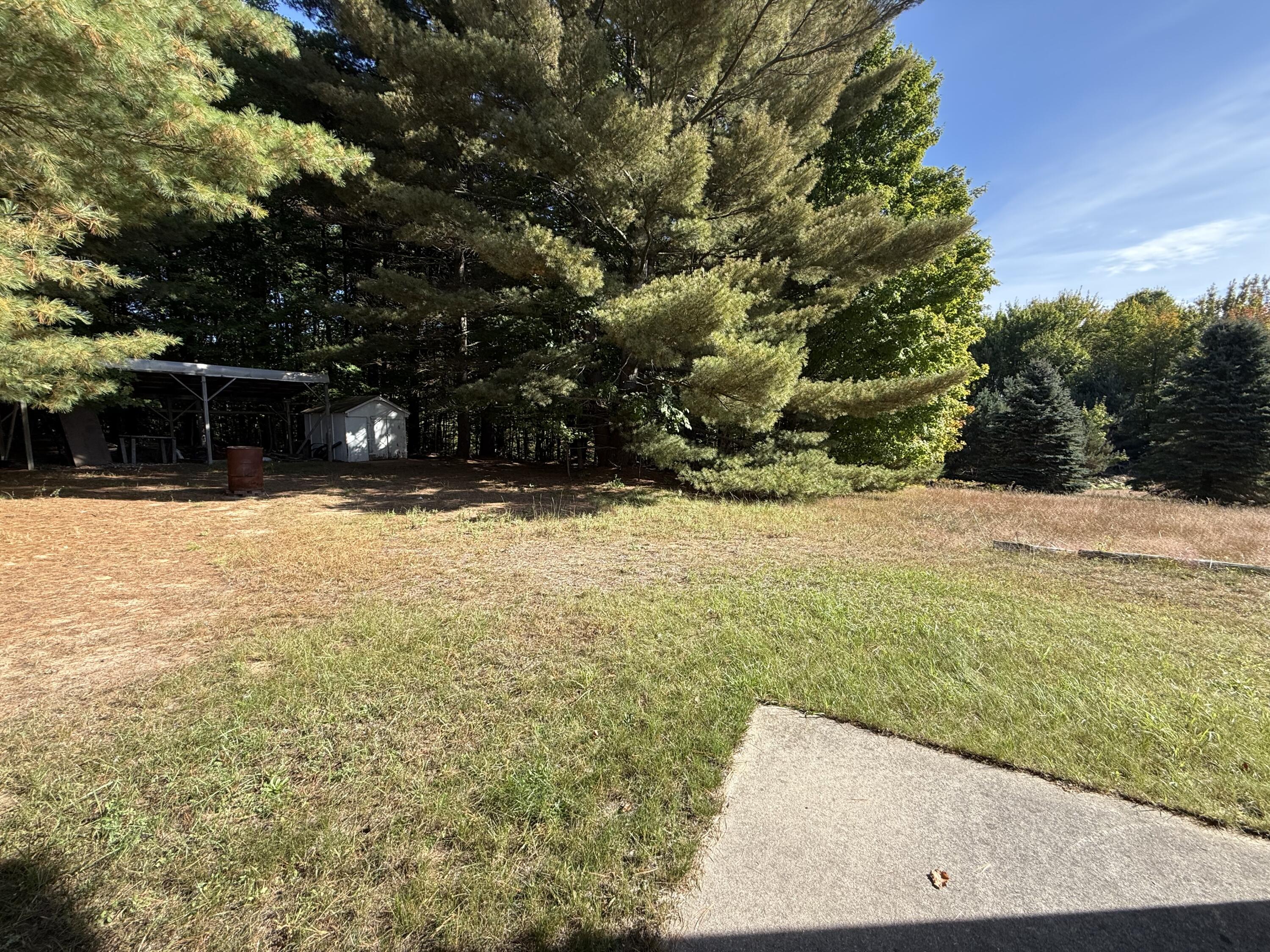 7412 Forest Lodge Road Traverse City, MI 49685 - Photo 10 of 49 IMG_4553