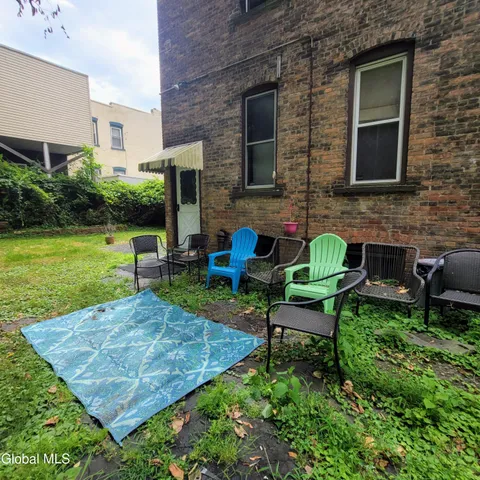 $1,300 | 192 Hill Street, Unit 1, Troy, NY 12180