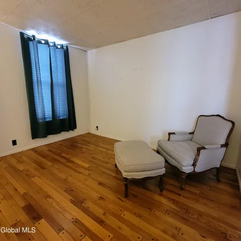 $1,300 | 192 Hill Street, Unit 1, Troy, NY 12180