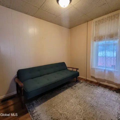 $1,300 | 192 Hill Street, Unit 1, Troy, NY 12180