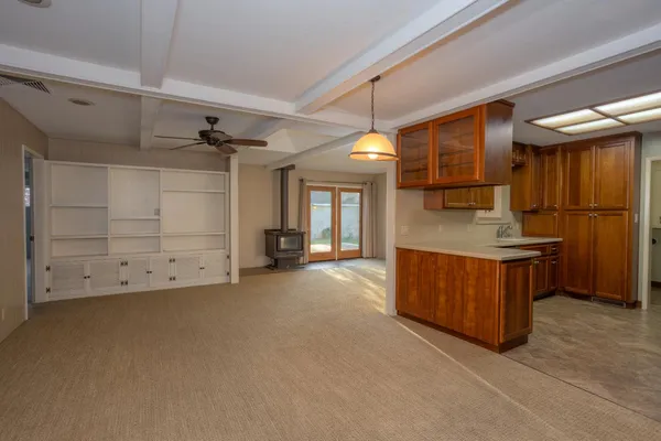 a view of a storage & utility room