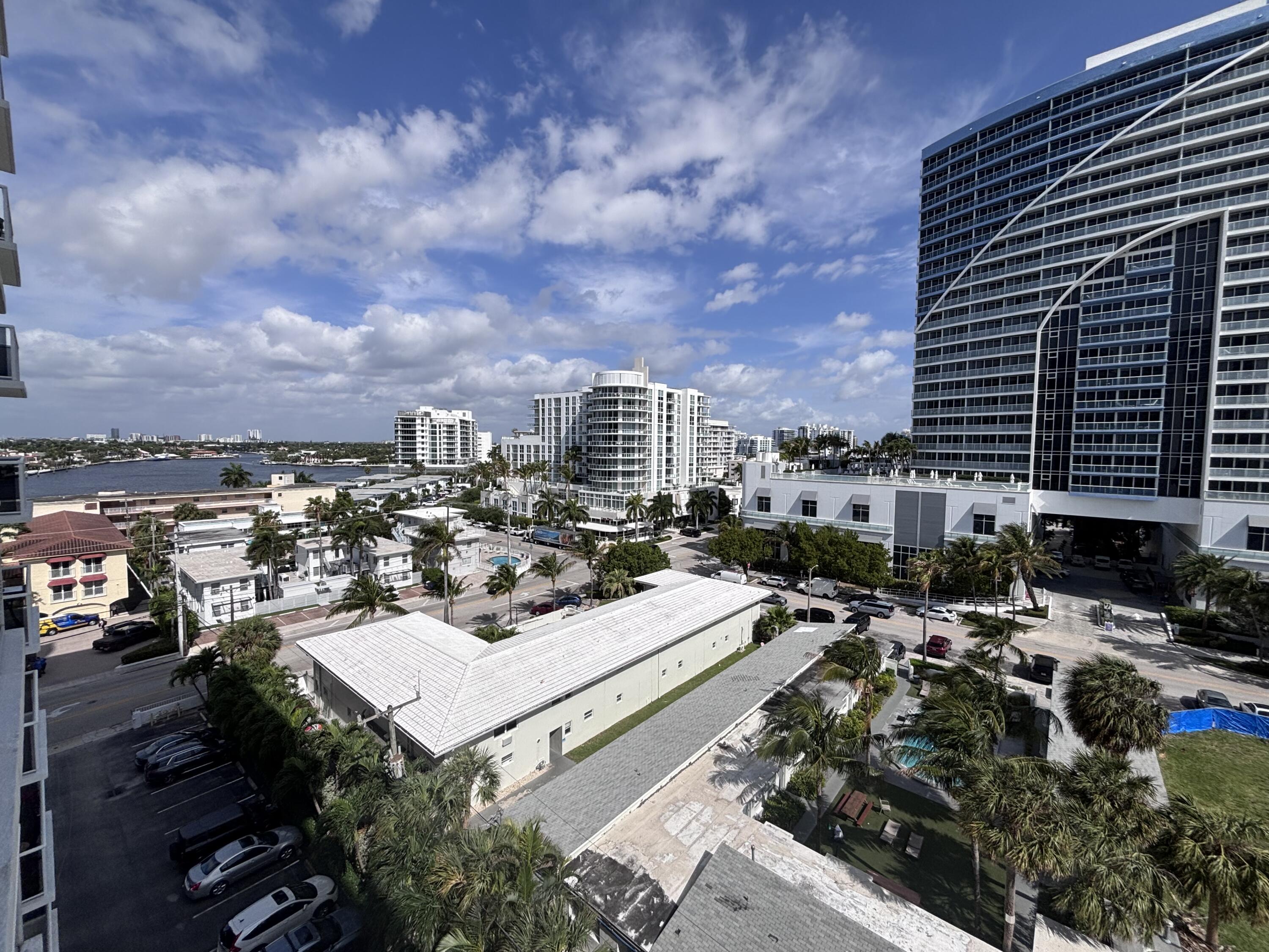 336 North Birch Road, Unit 8D Fort Lauderdale, FL 33304 - Photo 6 of 25 a view of a city