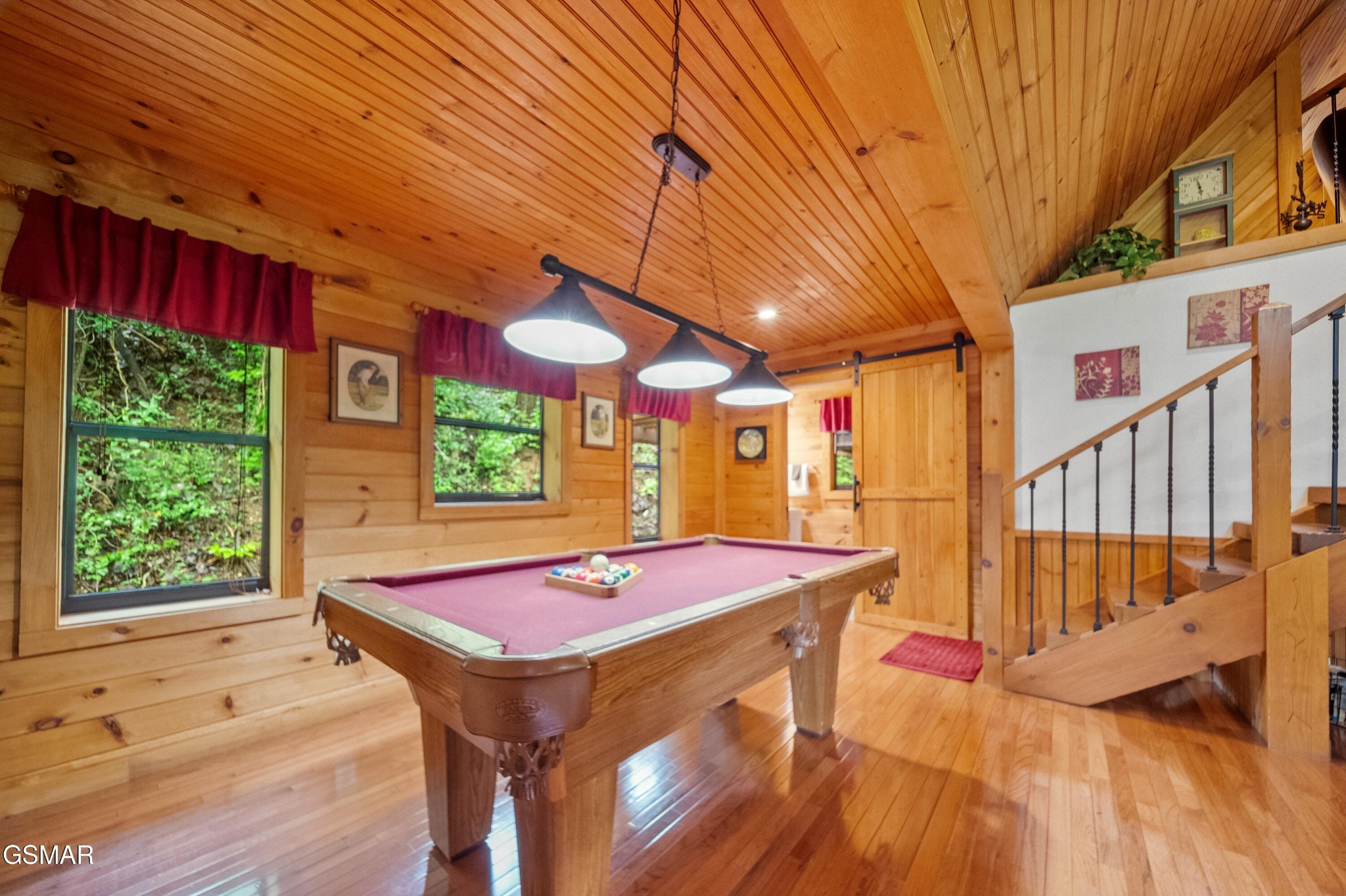 1732 Ridgecrest Drive Sevierville, TN 37876 - Photo 7 of 28 a dinning table and chairs in a patio