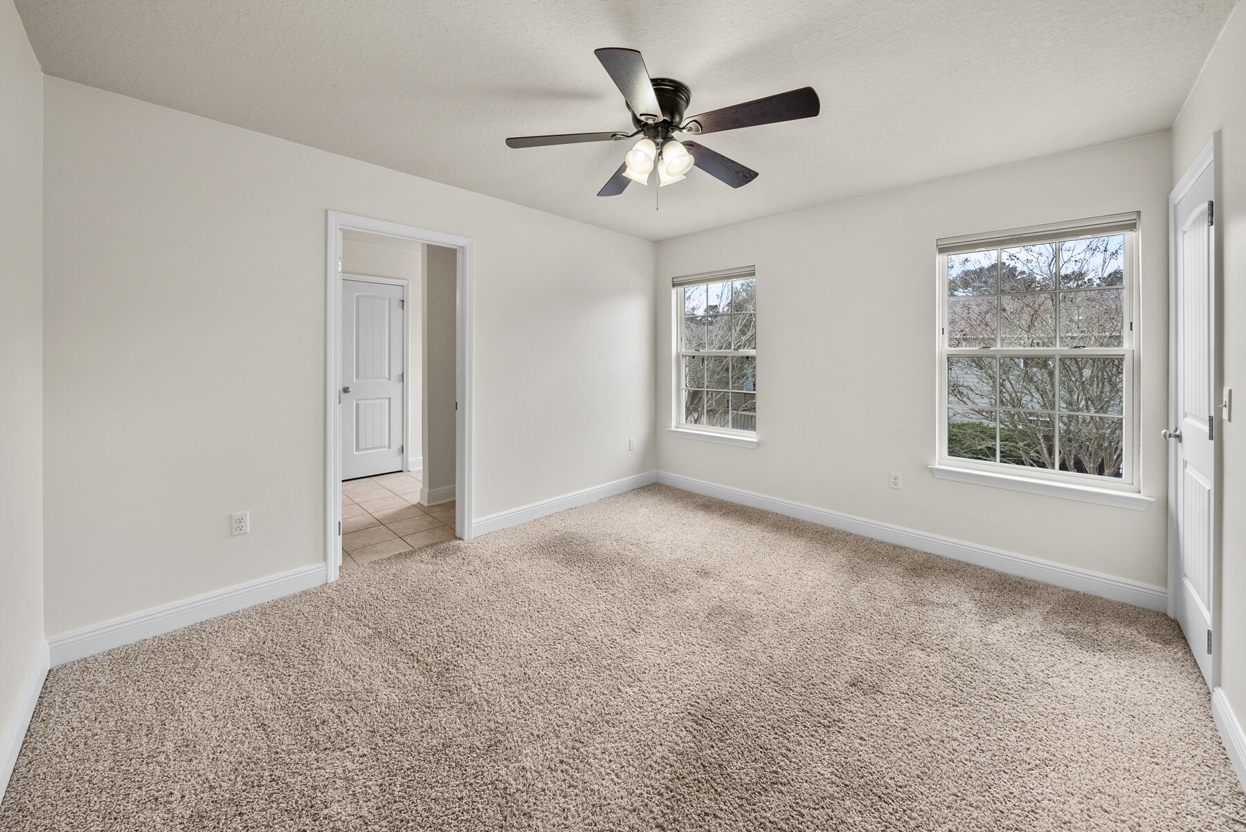 41 Hackberry Way Santa Rosa Beach, FL 32459 - Photo 10 of 27 a view of a livingroom with a ceiling fan and window