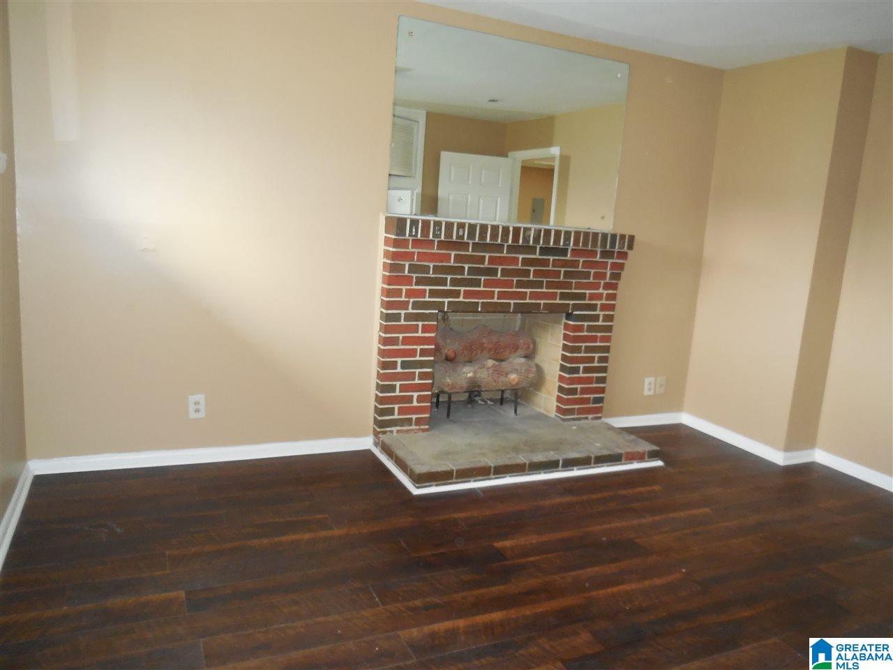 628 Center Way Southwest Birmingham, AL 35211 - Photo 16 of 21
