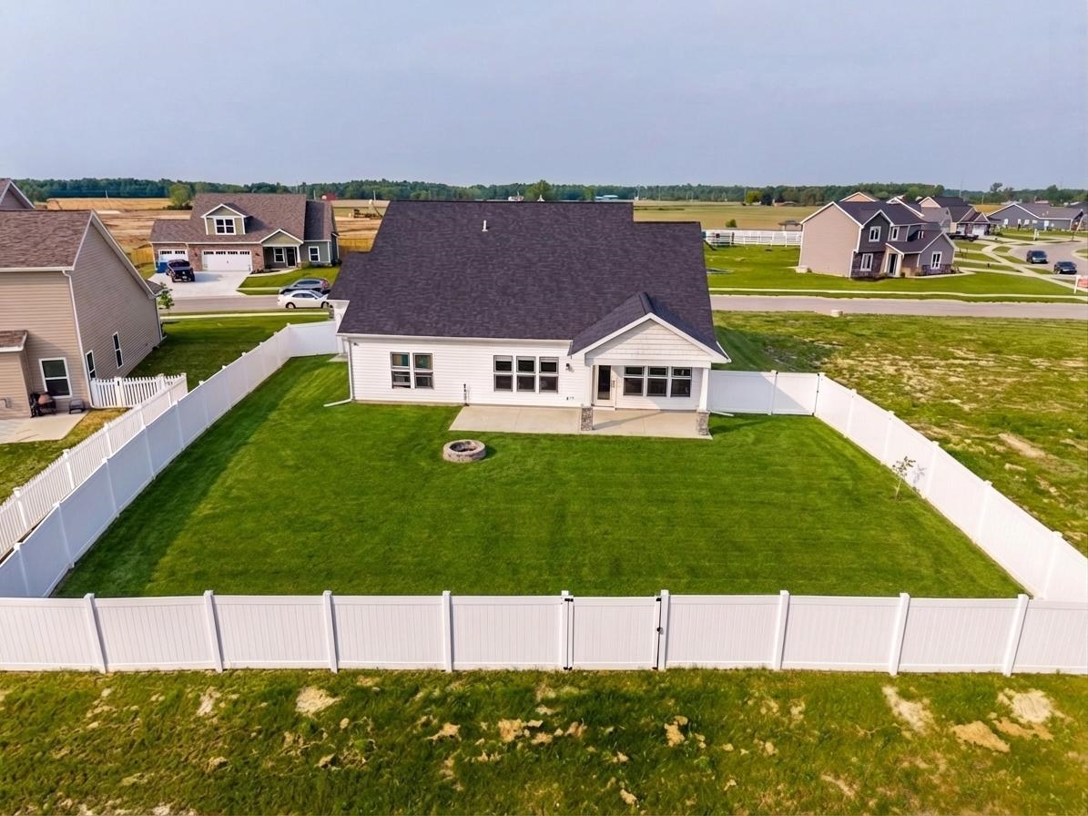 3411 Beowulf Run Auburn, IN 46706 - Photo 11 of 35