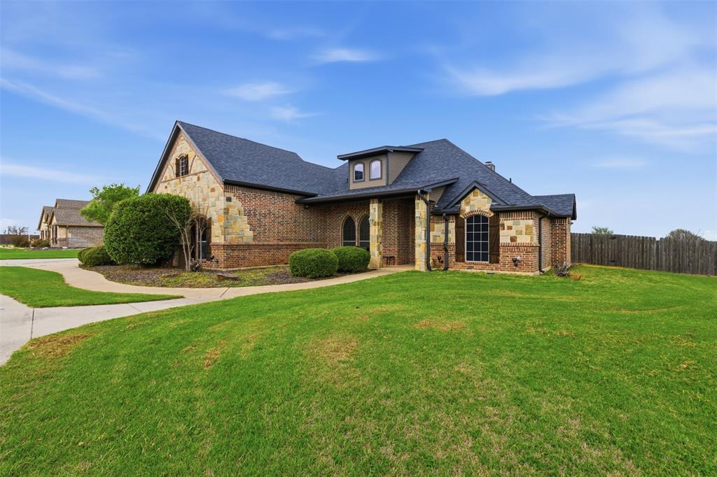 165 Canyon Drive Decatur, TX 76234 - Photo 7 of 37