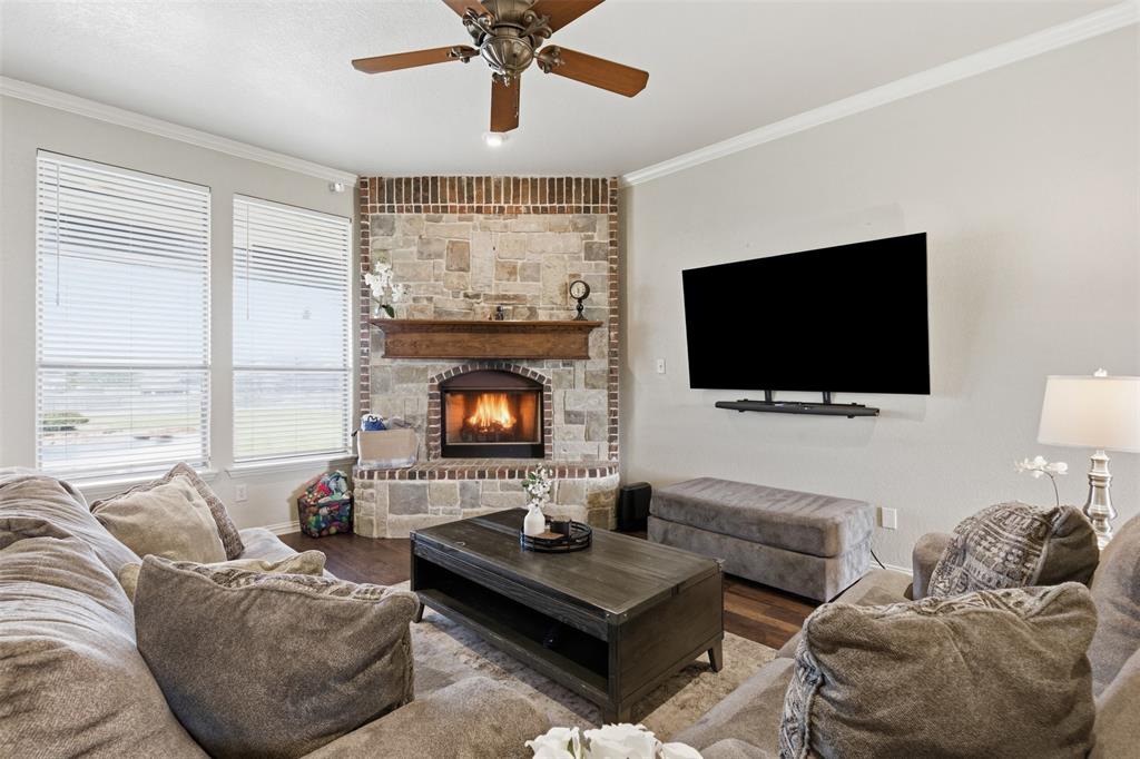 165 Canyon Drive Decatur, TX 76234 - Photo 9 of 37