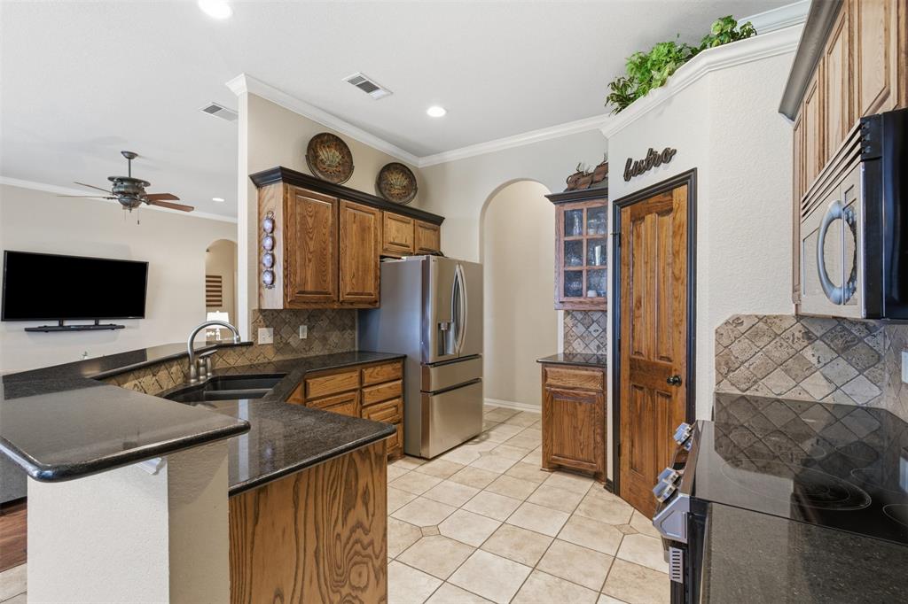 165 Canyon Drive Decatur, TX 76234 - Photo 10 of 37