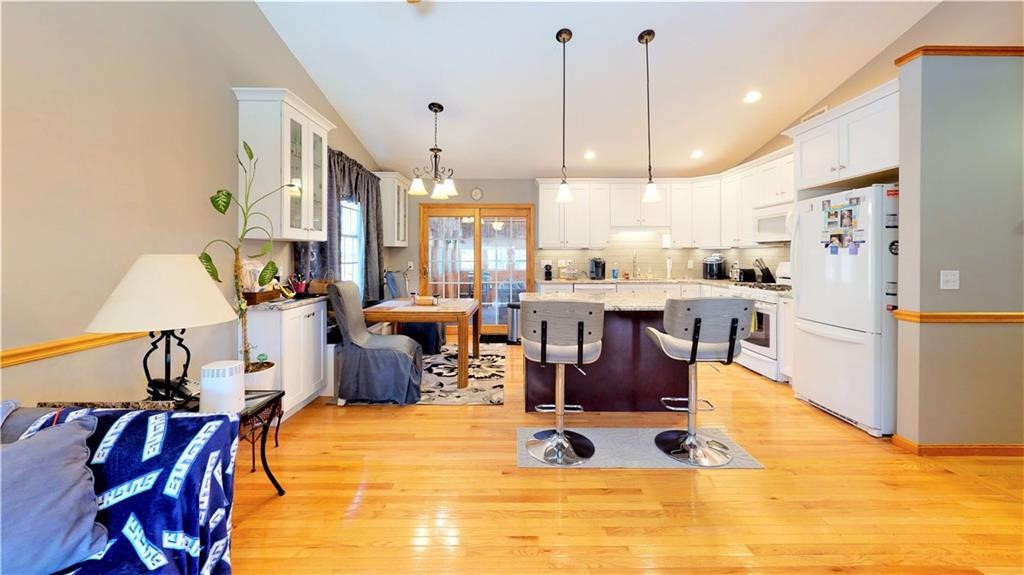 800 Hammet Road Coventry, RI 02816 - Photo 6 of 36
