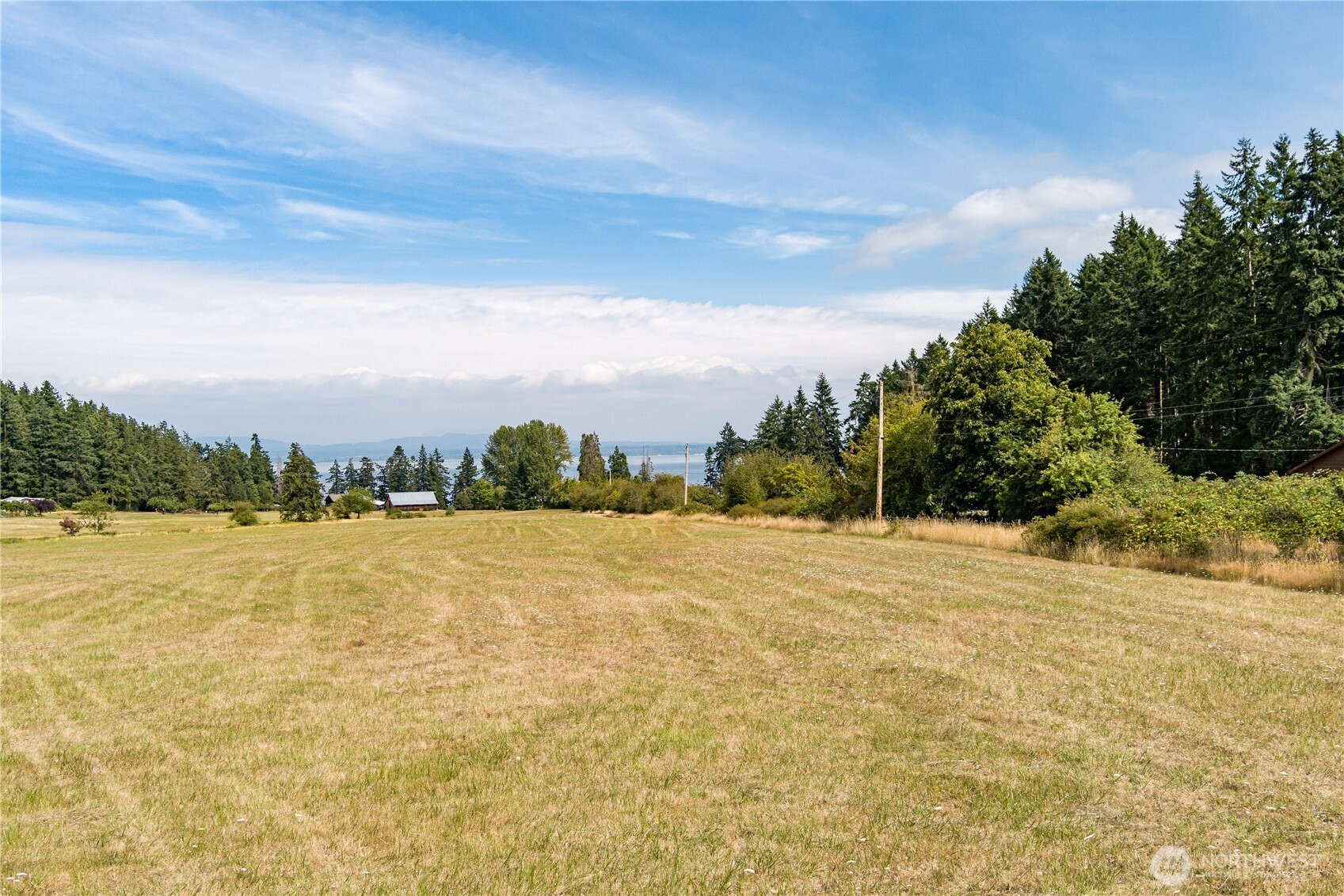 2020 Strawberry Point Road Oak Harbor, WA 98277 - Photo 11 of 22