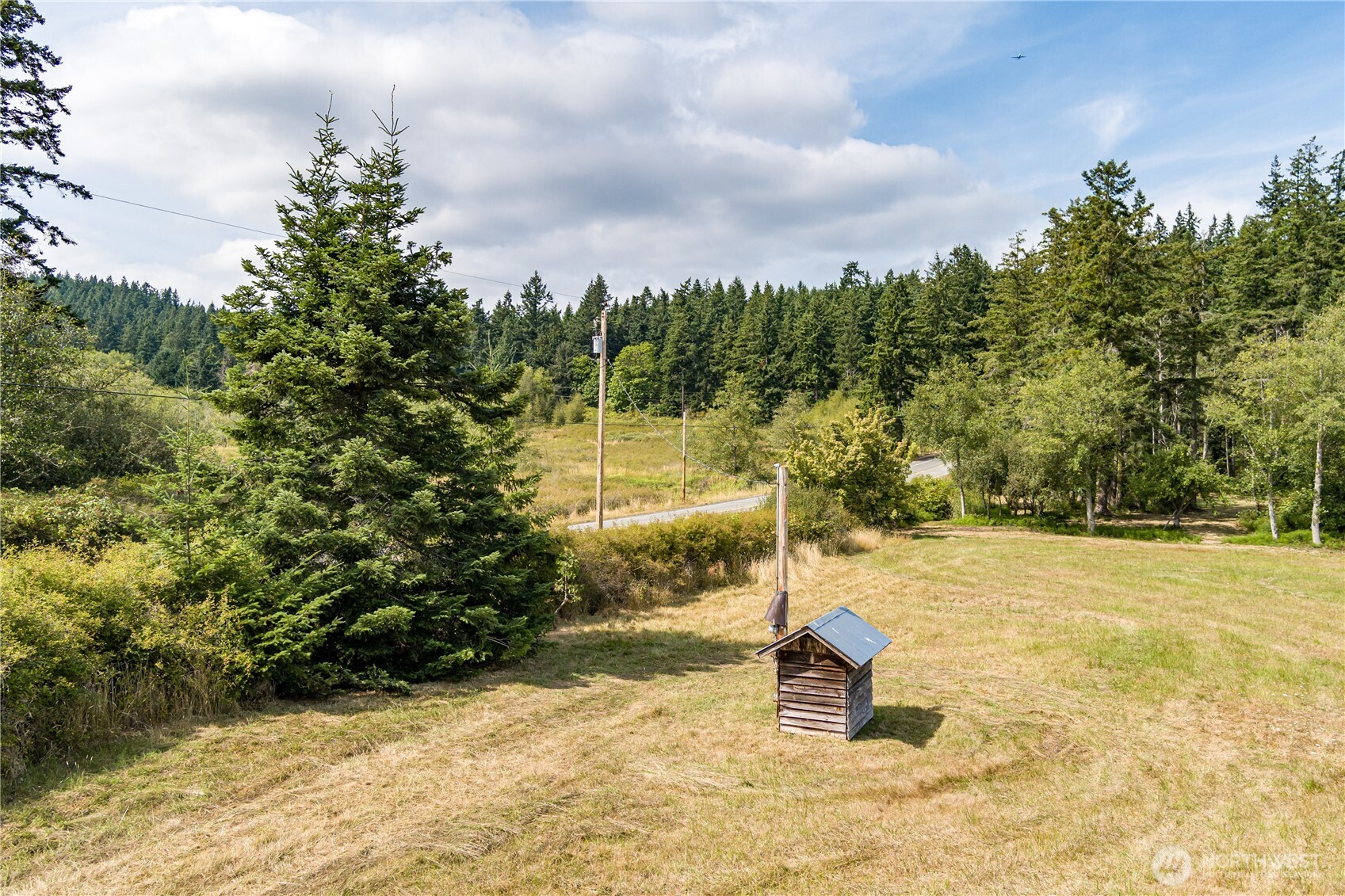 2020 Strawberry Point Road Oak Harbor, WA 98277 - Photo 7 of 22