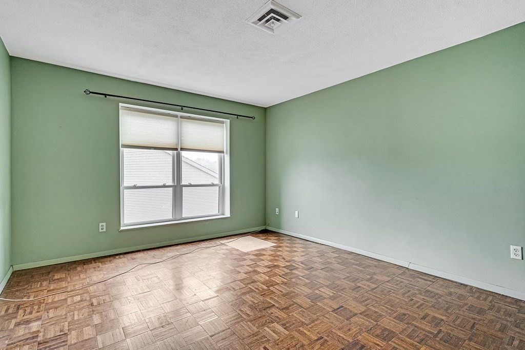 405 Langley Road, Unit 2B Newton, MA 02459 - Photo 10 of 17