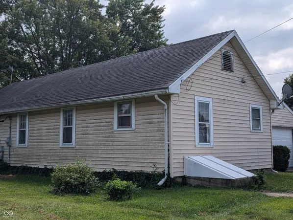 $130,000 | 2231 Vermont Avenue, Connersville, IN 47331