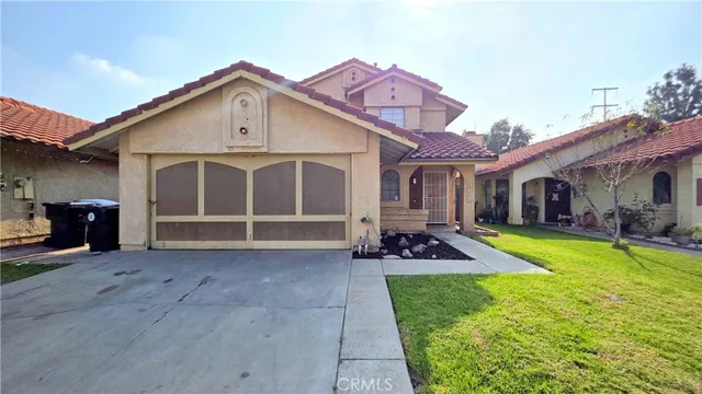$2,600 | 2867 Hollow Glen Circle, Rialto, CA 92376