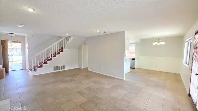 $2,600 | 2867 Hollow Glen Circle, Rialto, CA 92376