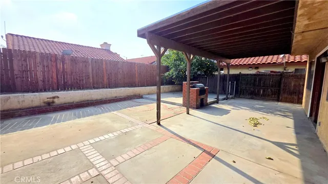 $2,600 | 2867 Hollow Glen Circle, Rialto, CA 92376