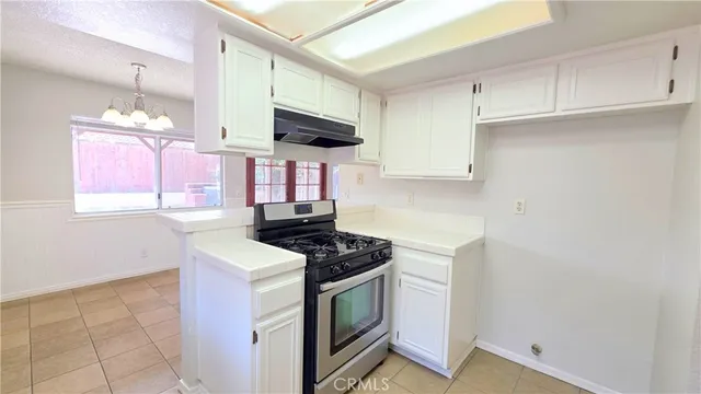 $2,600 | 2867 Hollow Glen Circle, Rialto, CA 92376