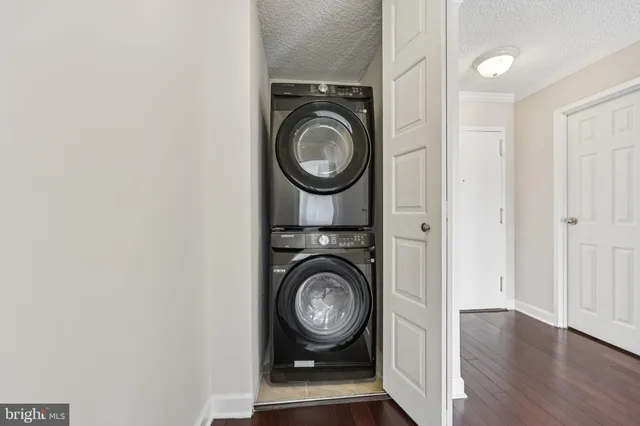 a view of washer and dryer in a utility room