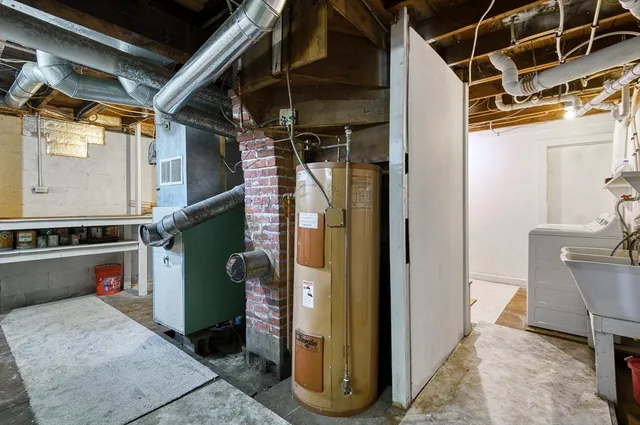 $465,000 | 1015 Washington Street, Weymouth, MA 02189