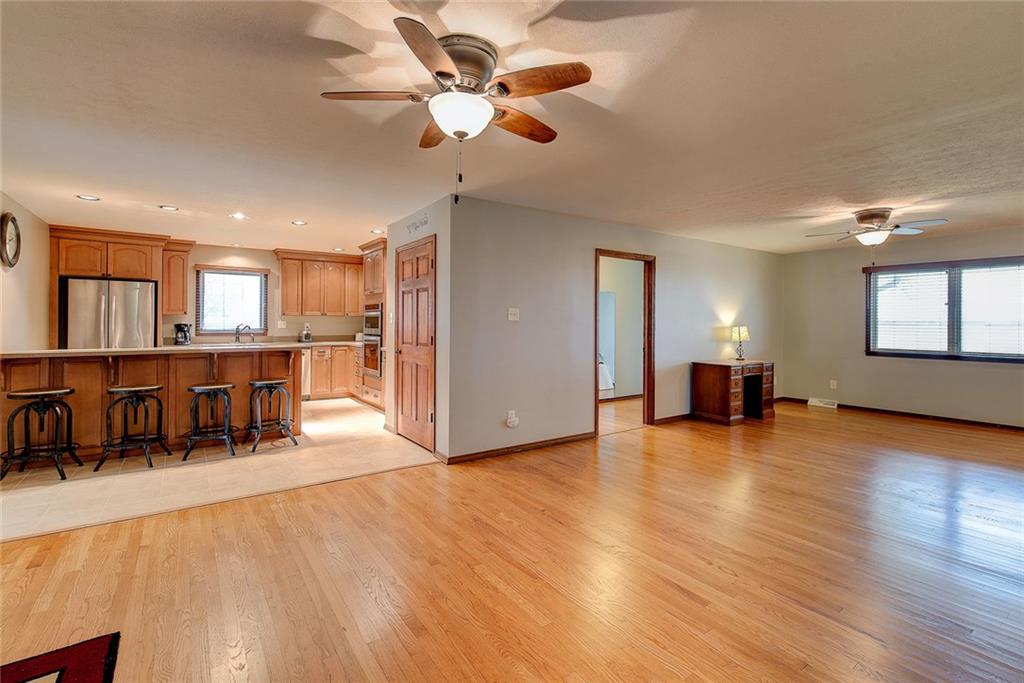 1726 South Centerline Road Franklin, IN 46131 - Photo 5 of 26 Gallery Image 5