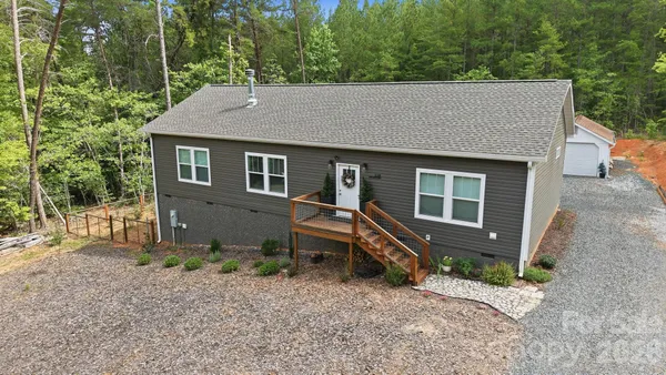 $300,000 | 118 Sanford Court, Troy, NC 27371