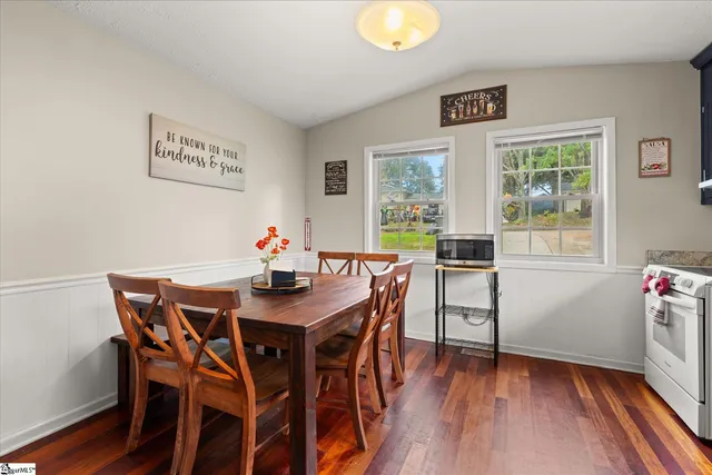 $345,000 | 7 Bubbling Creek Drive, Travelers Rest, SC 29690