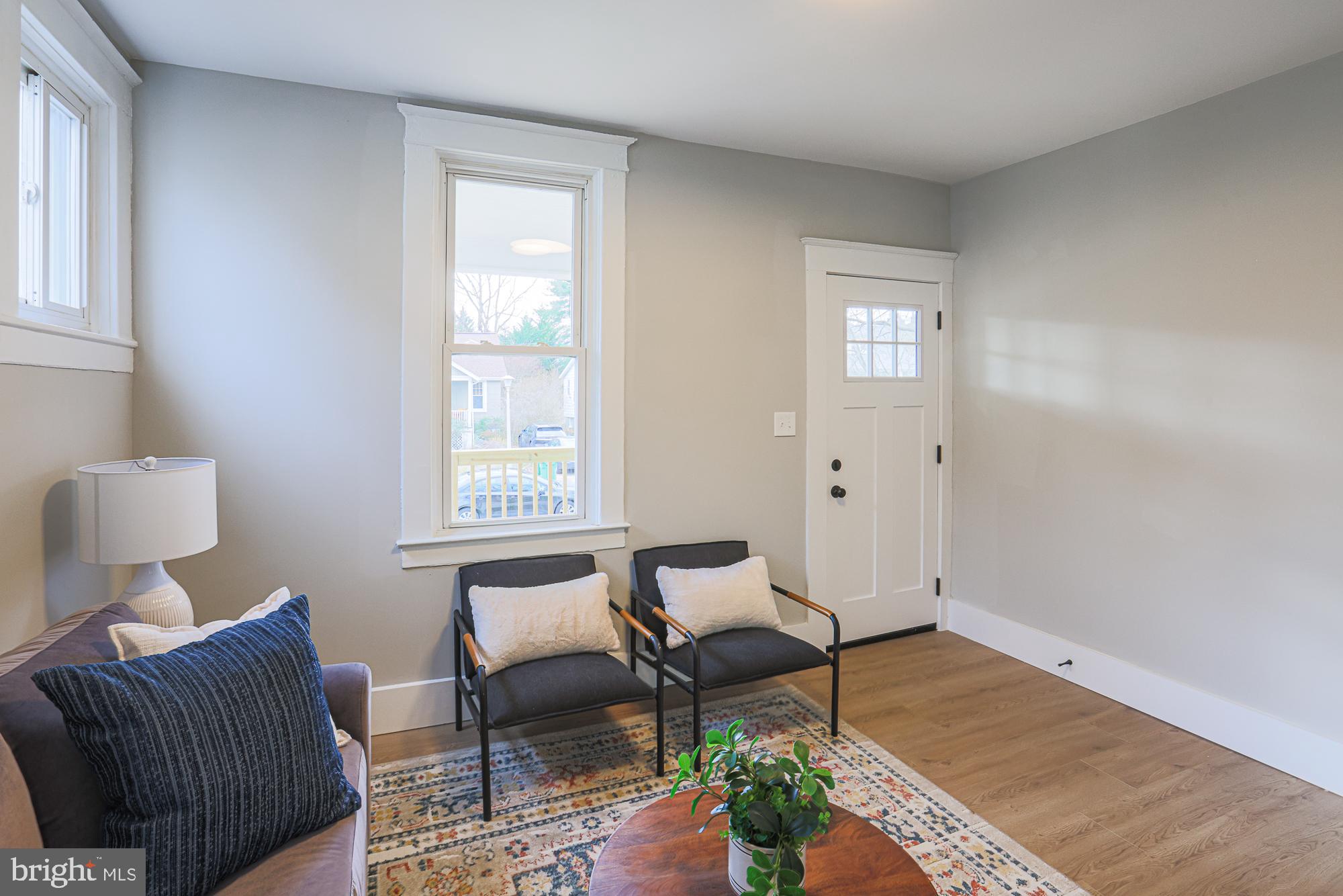 6013 Pinehurst Road Baltimore, MD 21212 - Photo 13 of 61