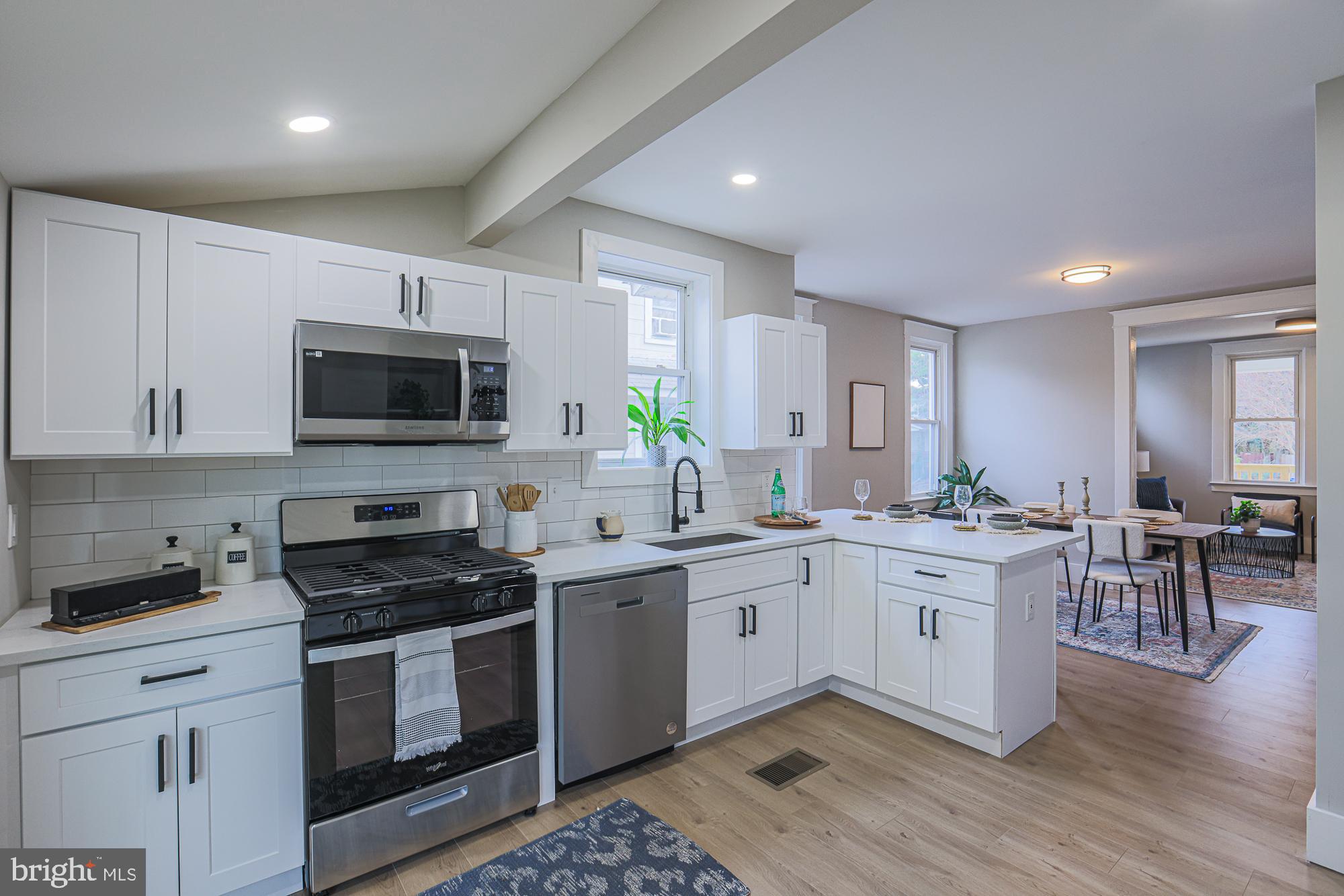 6013 Pinehurst Road Baltimore, MD 21212 - Photo 21 of 61