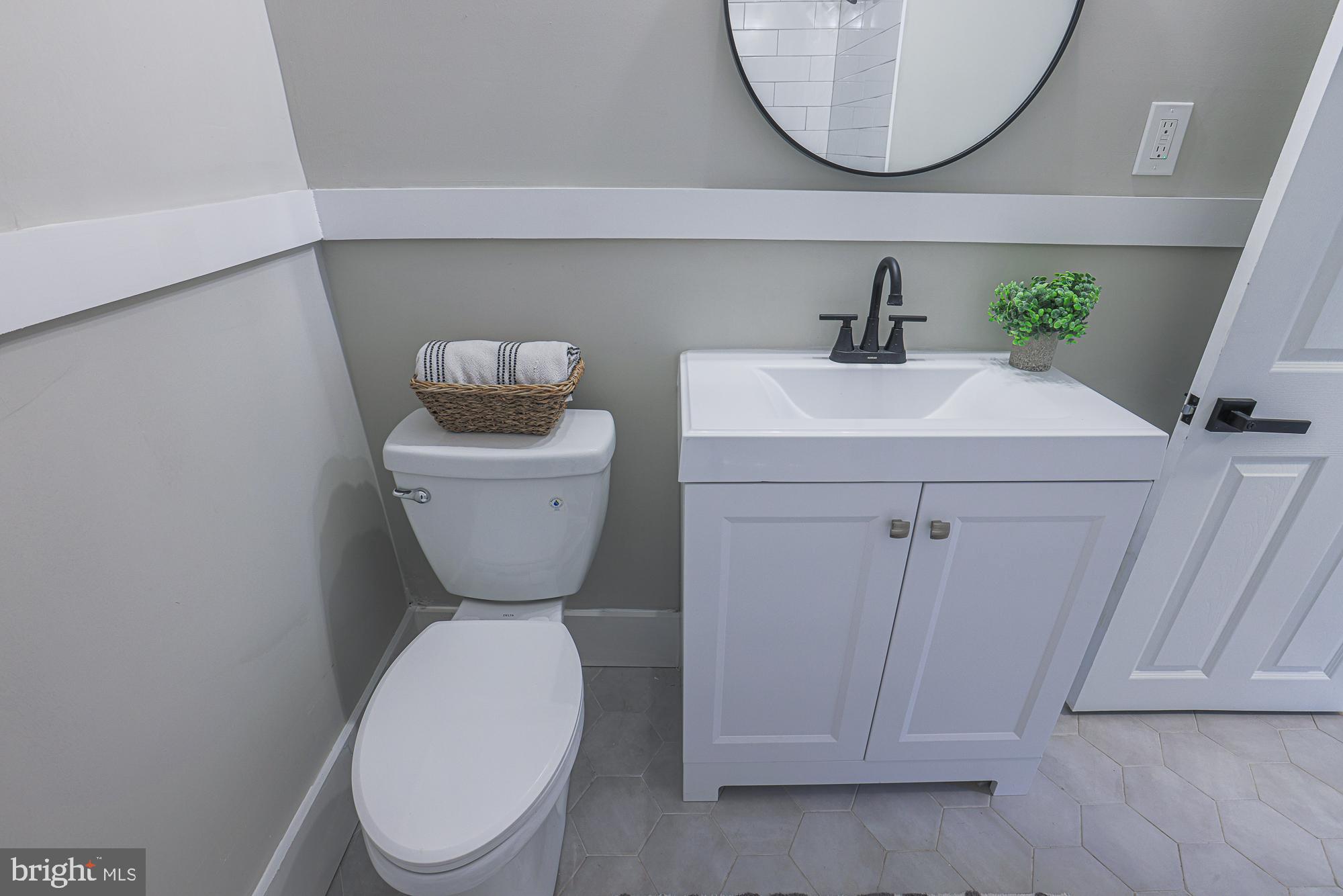 6013 Pinehurst Road Baltimore, MD 21212 - Photo 38 of 61