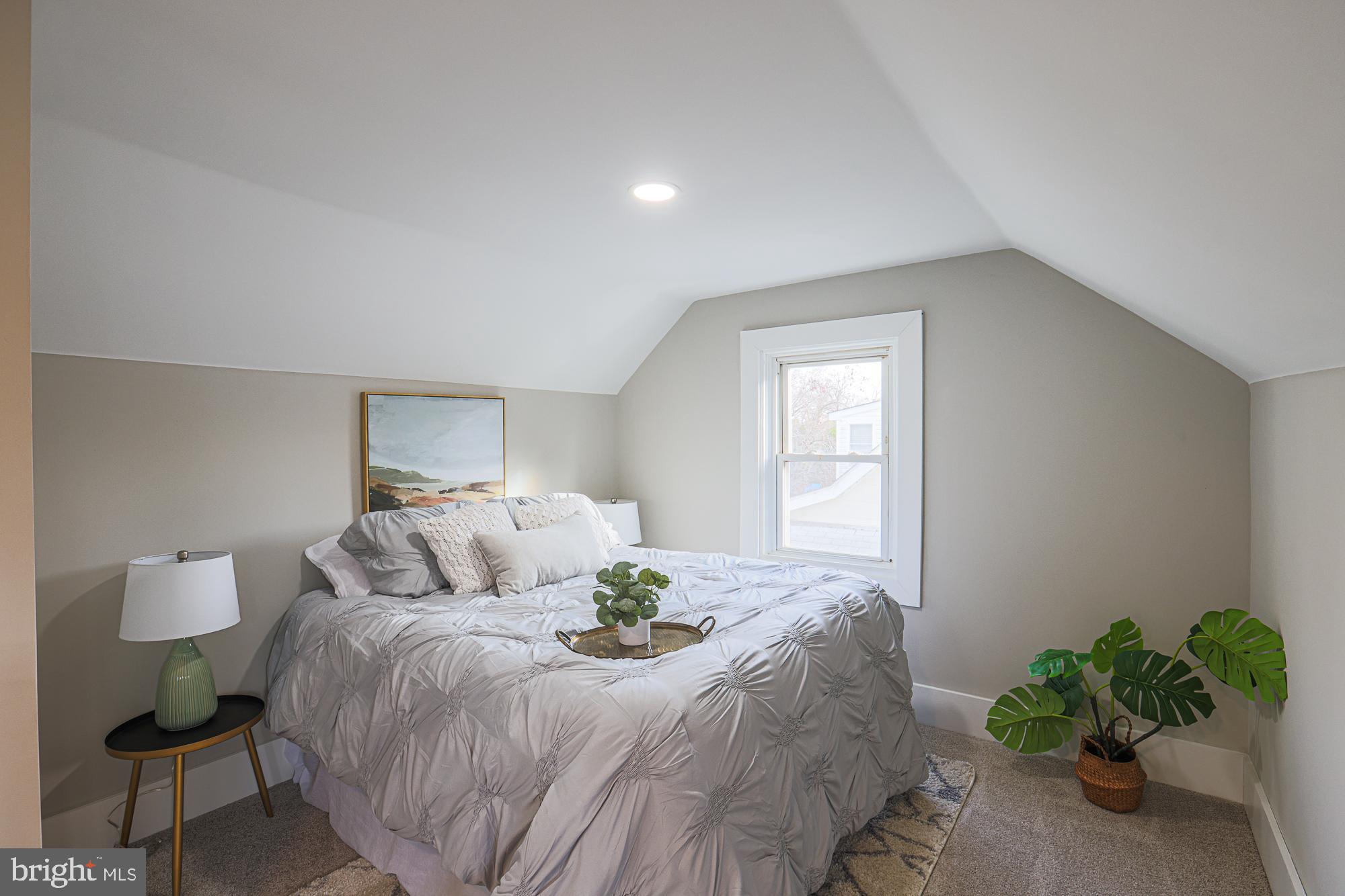 6013 Pinehurst Road Baltimore, MD 21212 - Photo 45 of 61