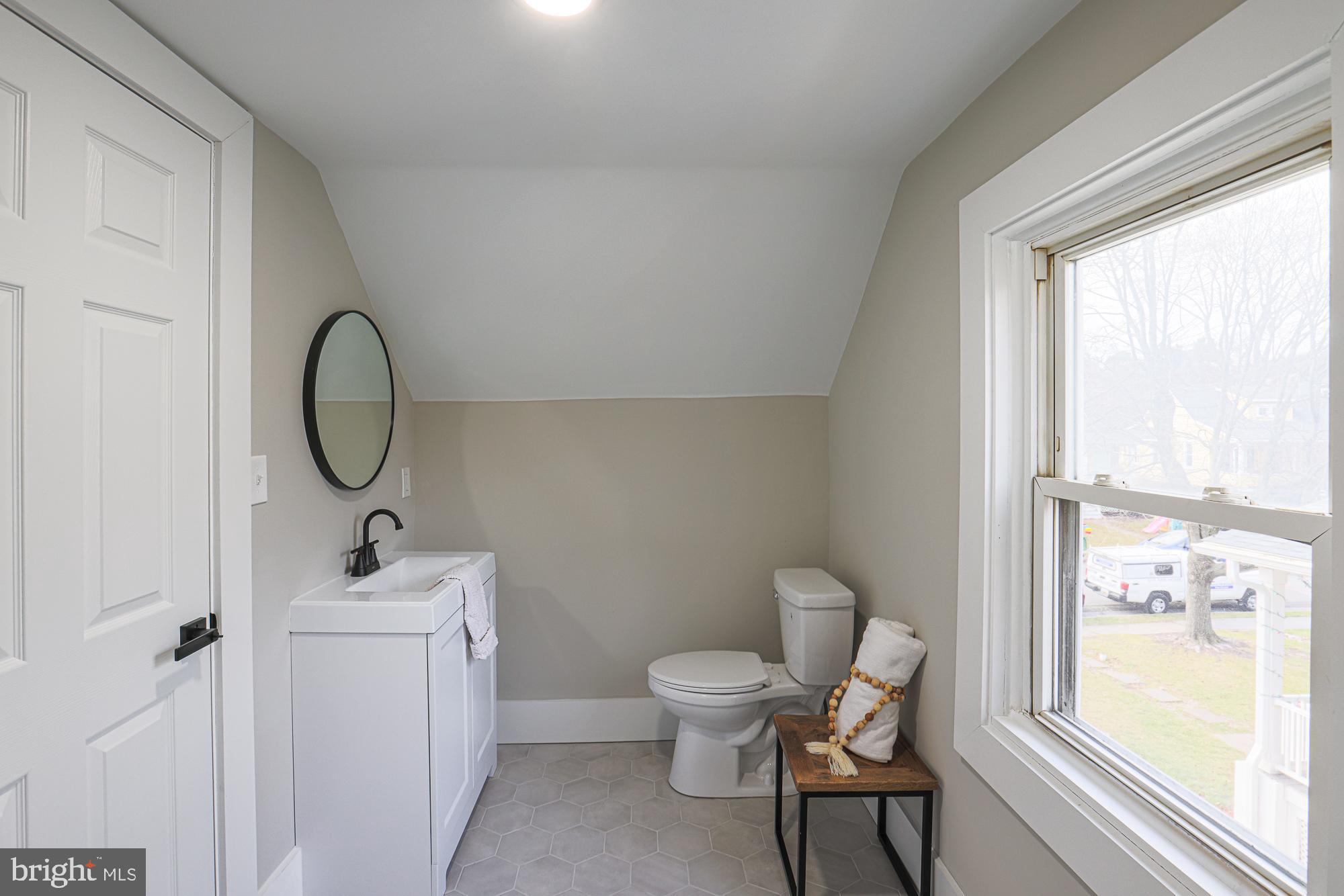 6013 Pinehurst Road Baltimore, MD 21212 - Photo 57 of 61