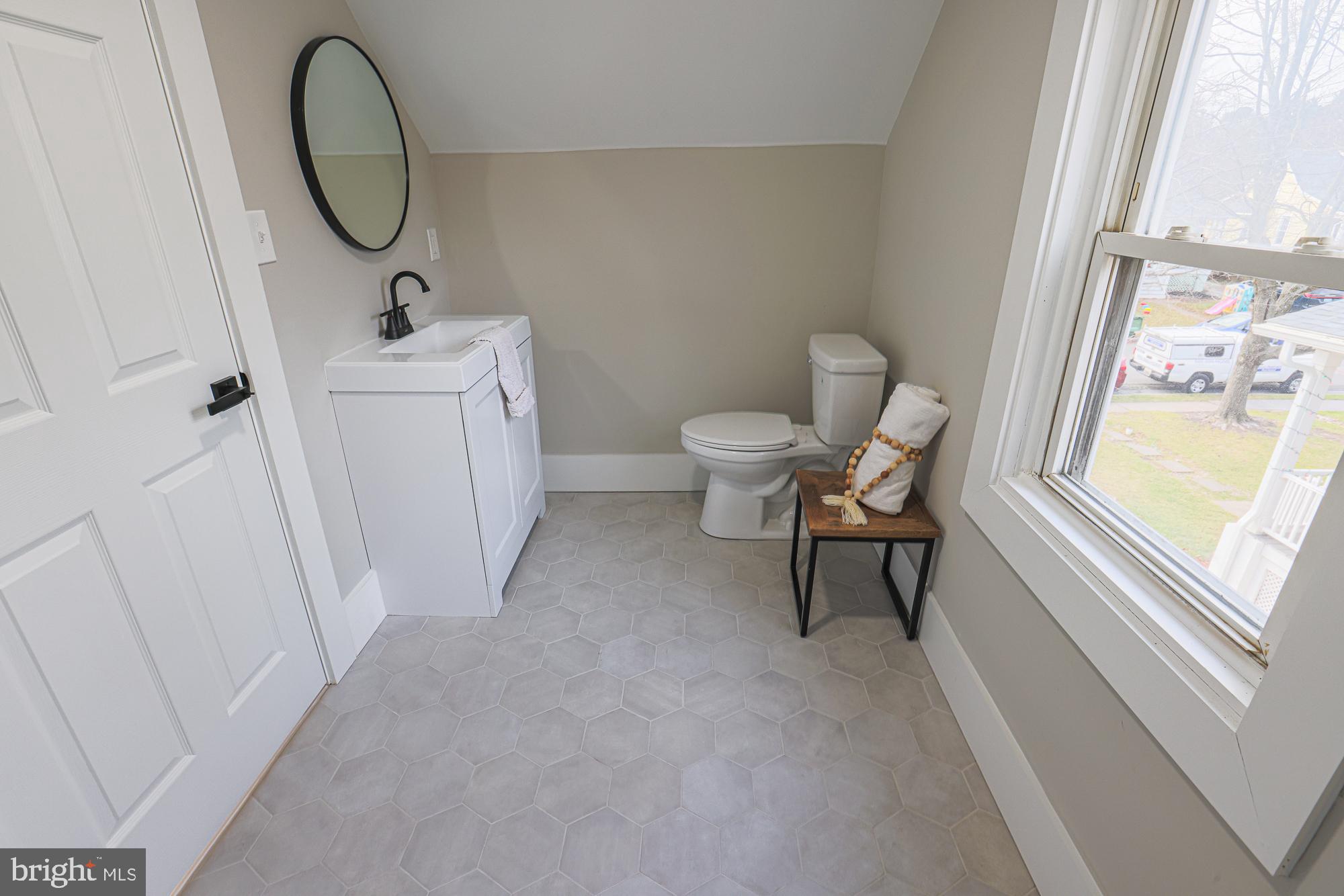 6013 Pinehurst Road Baltimore, MD 21212 - Photo 58 of 61