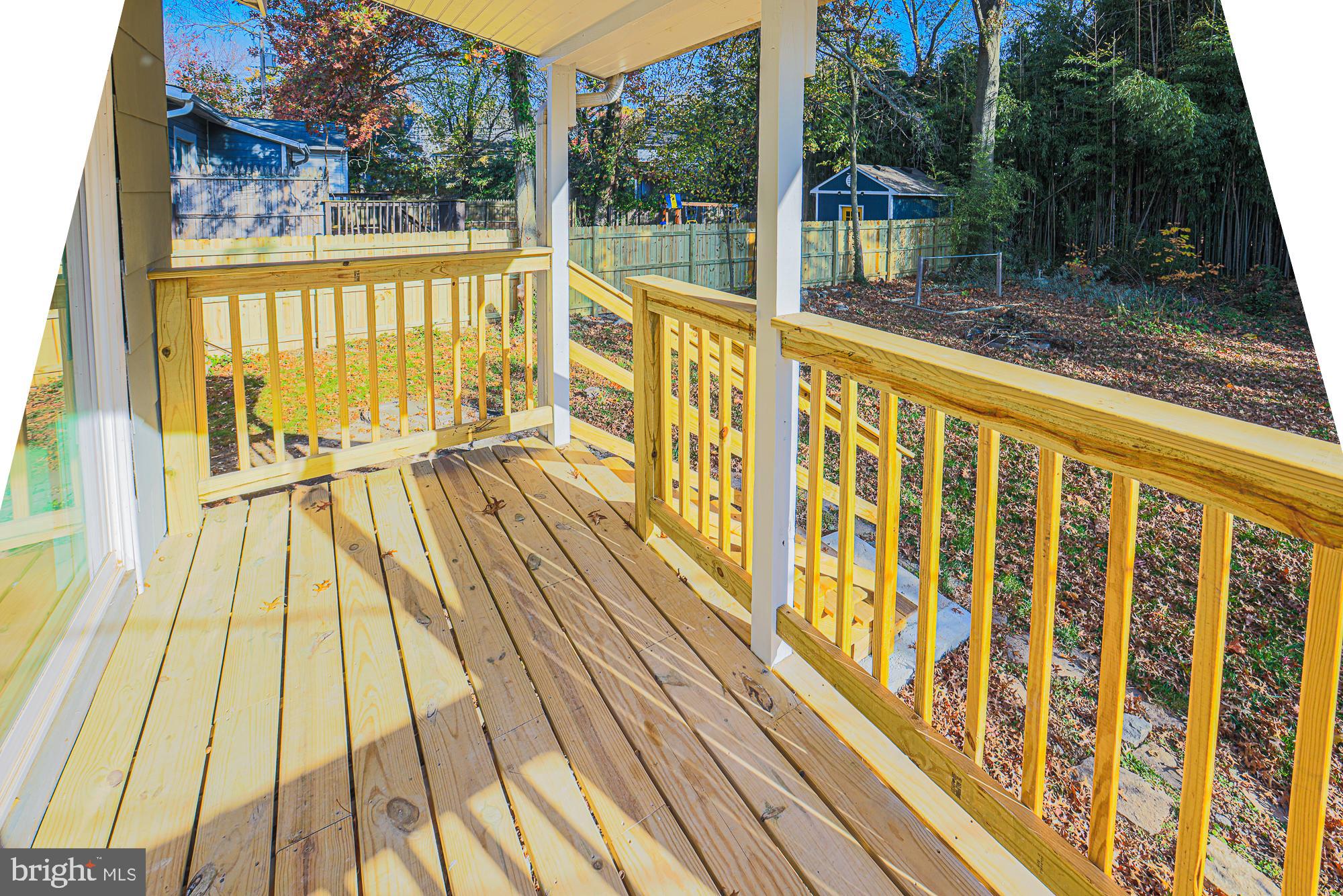 6013 Pinehurst Road Baltimore, MD 21212 - Photo 6 of 61