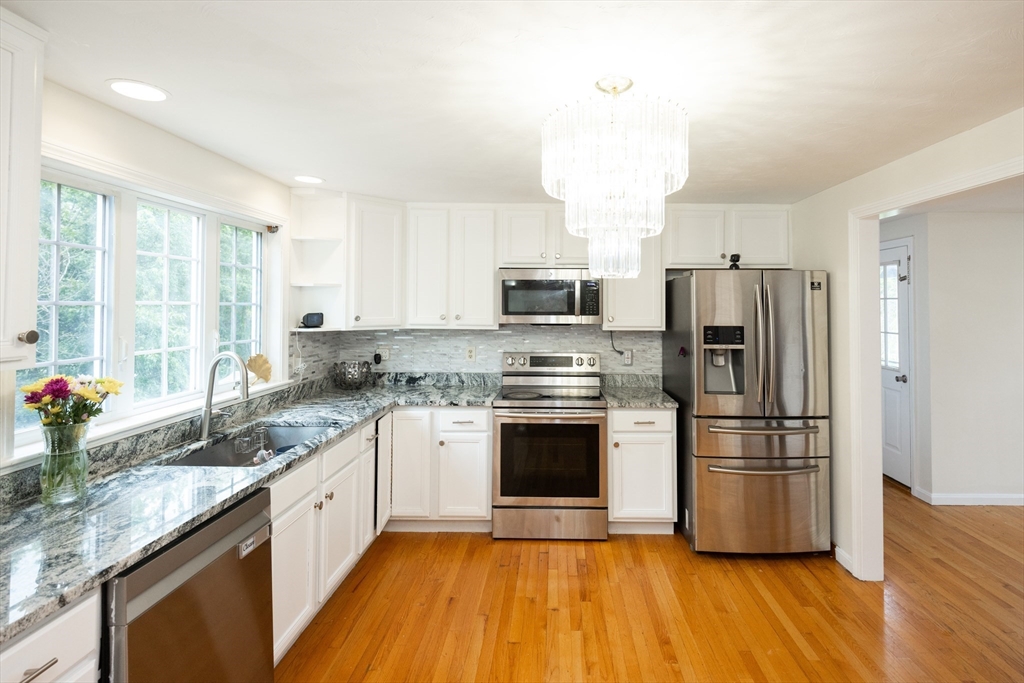 22 Haven Hill Road Rutland, MA 01543 - Photo 3 of 36