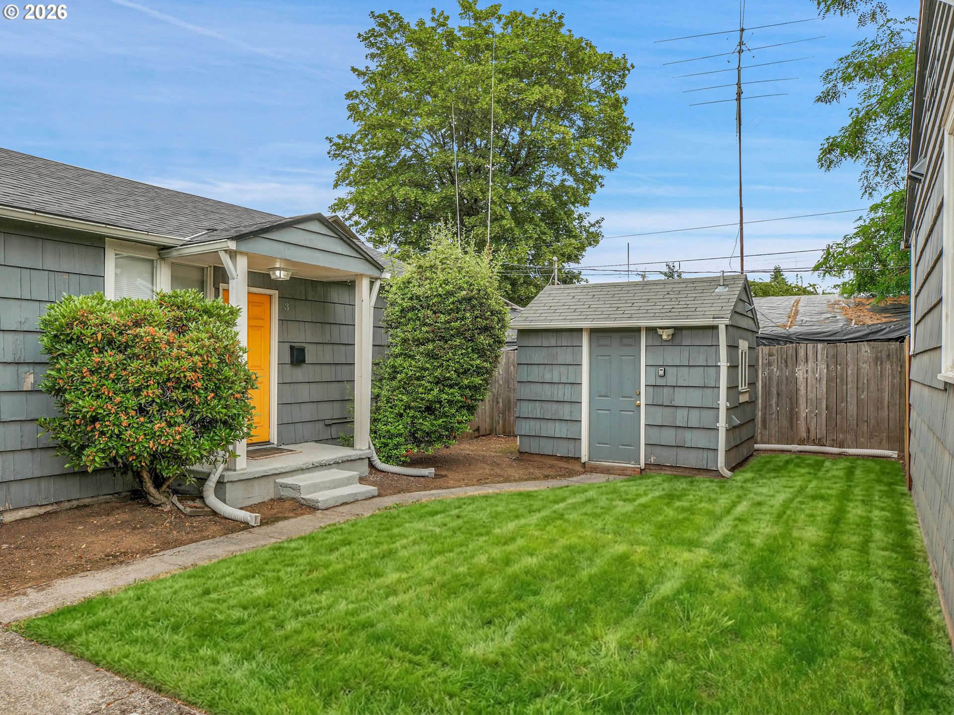 5821 Southeast Knapp Street Portland, OR 97206 - Photo 14 of 17 Laundry