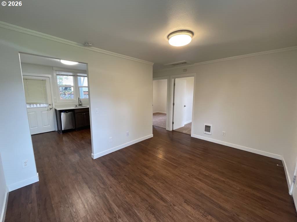 5821 Southeast Knapp Street Portland, OR 97206 - Photo 8 of 17 Unit #4