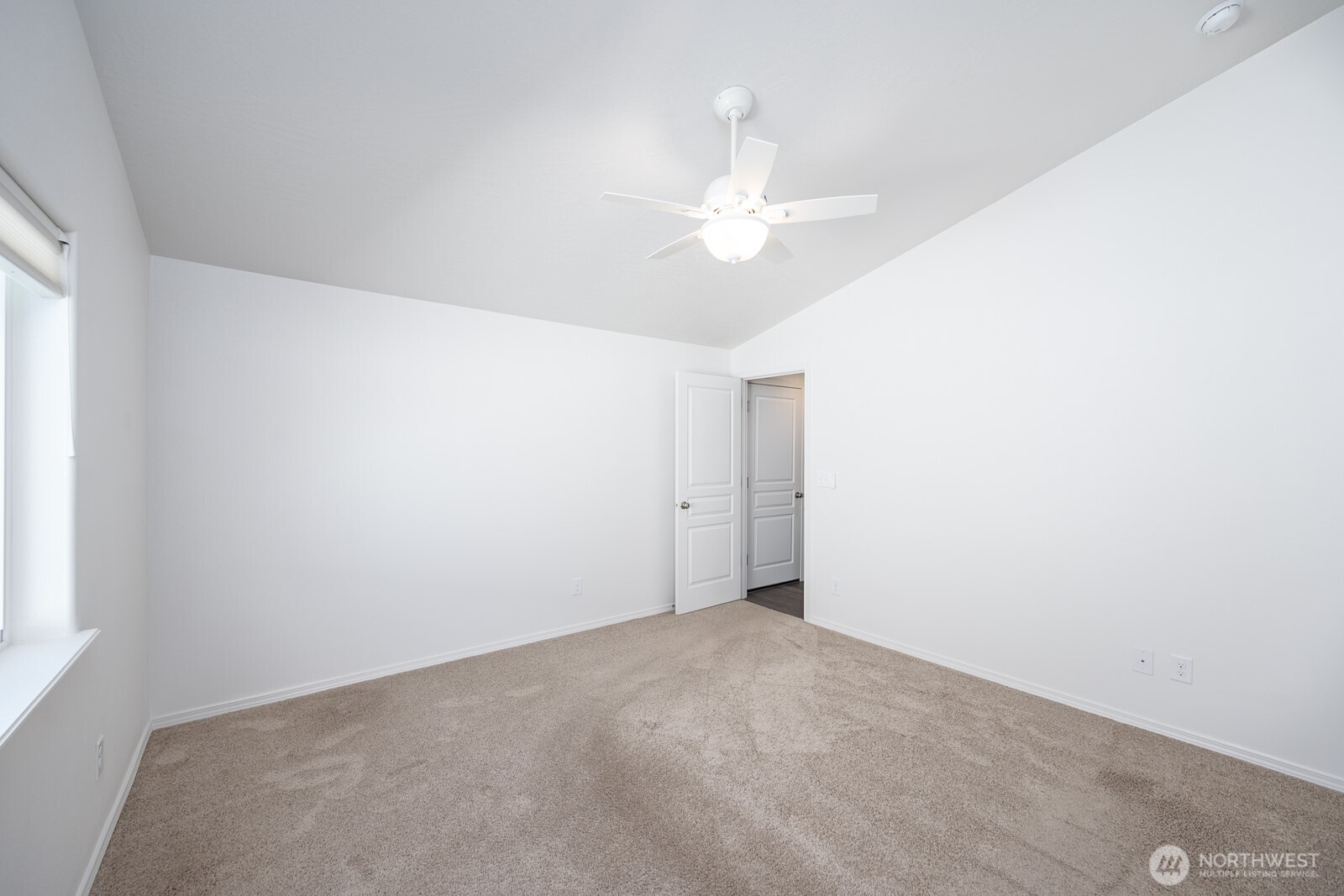 614 South Rees Street Moses Lake, WA 98837 - Photo 11 of 32 Gallery Image 11