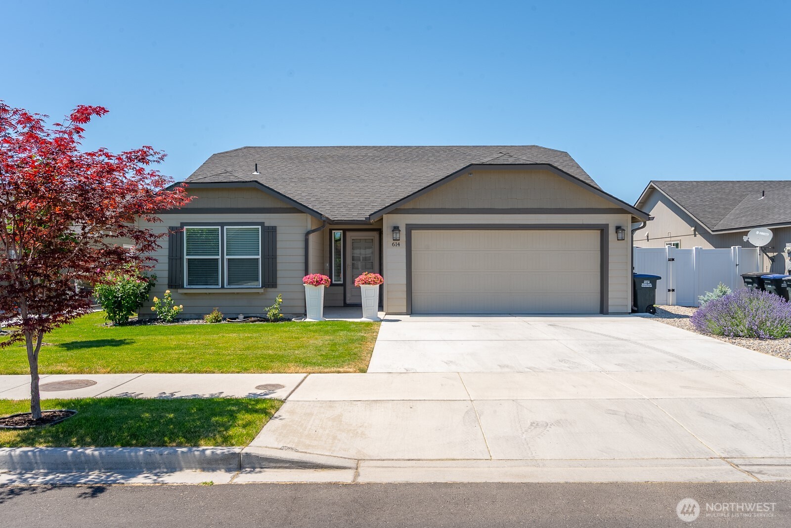 614 South Rees Street Moses Lake, WA 98837 - Photo 3 of 32 Gallery Image 3