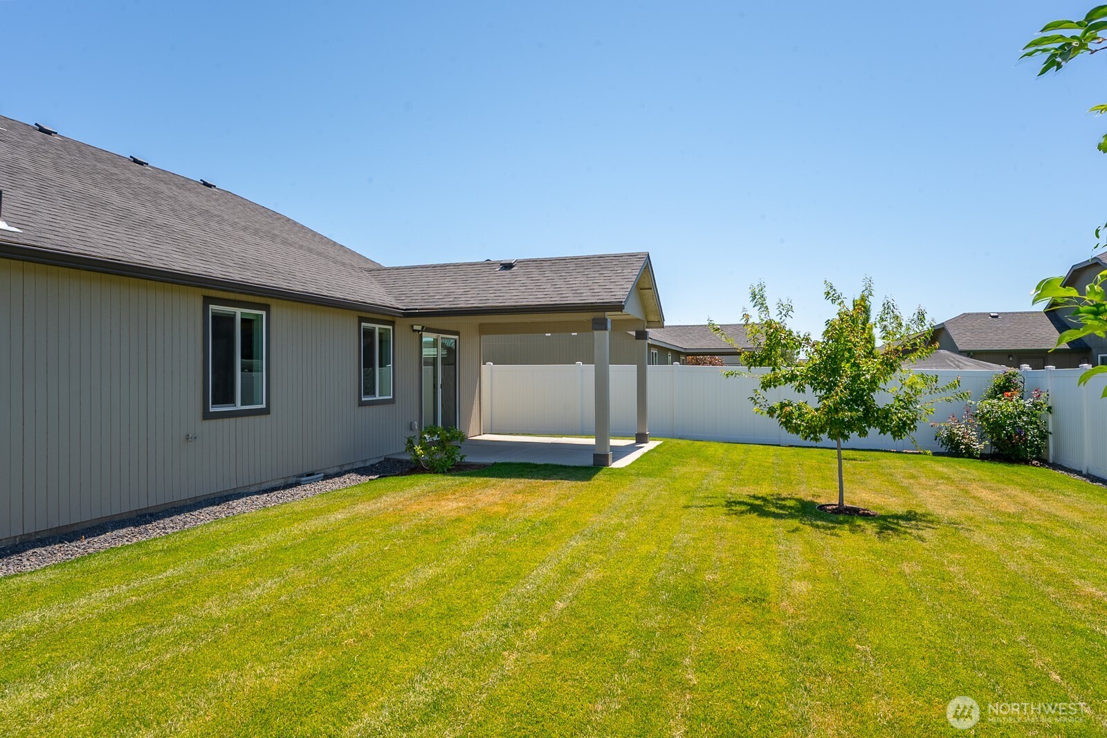 614 South Rees Street Moses Lake, WA 98837 - Photo 6 of 32 Gallery Image 6